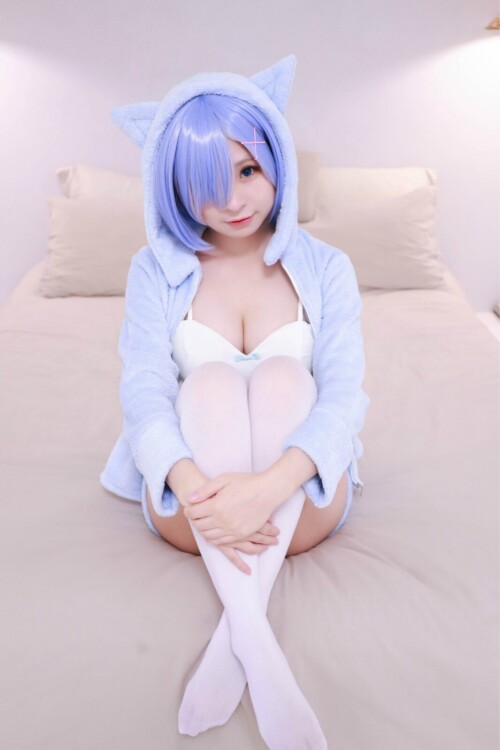 03c81ce5a43125624f.jpg