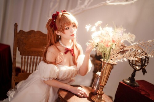 09e2cb4f5a3bb12ac8.jpg