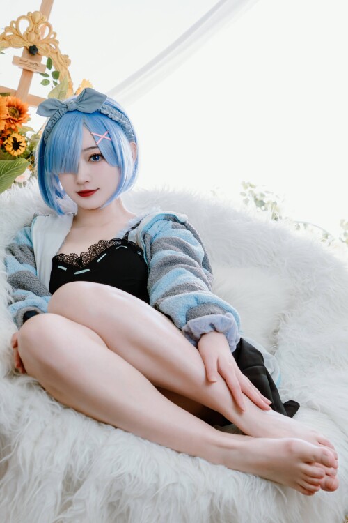 01_www.8kcosplay.com11_1.jpg