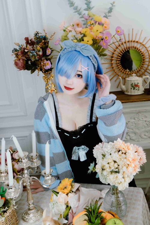 18_www.8kcosplay.com11_18.jpg
