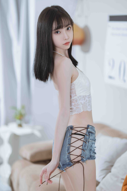 2J0A0144.jpg