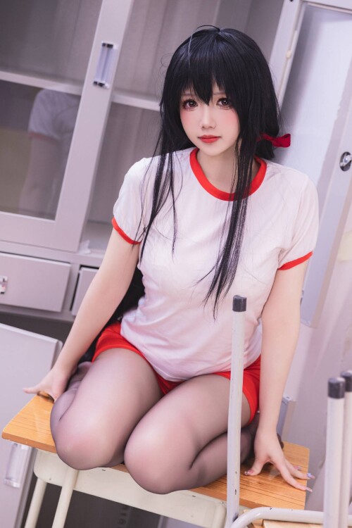 02.jpg