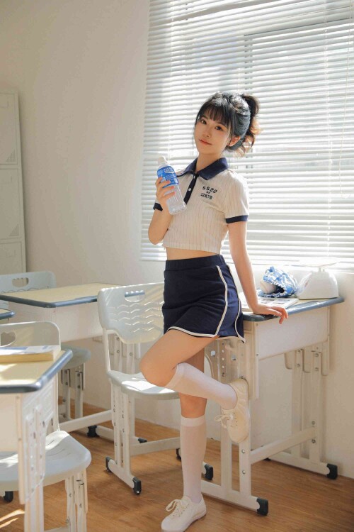 c.jpg