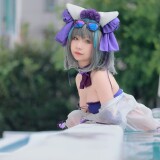 f8